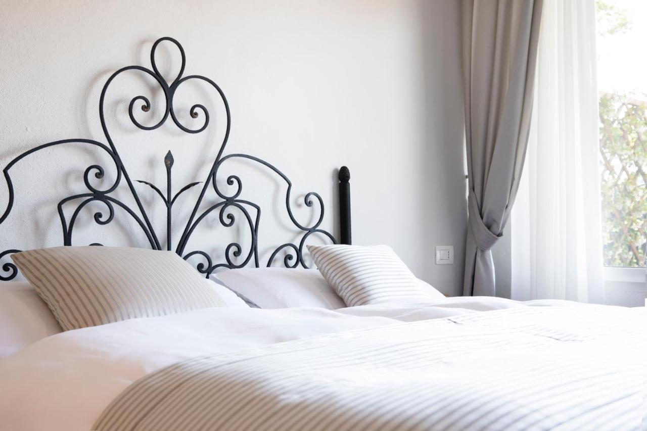 Charming Moment Di Villa Porta - Residenza Leonardo Луино Экстерьер фото