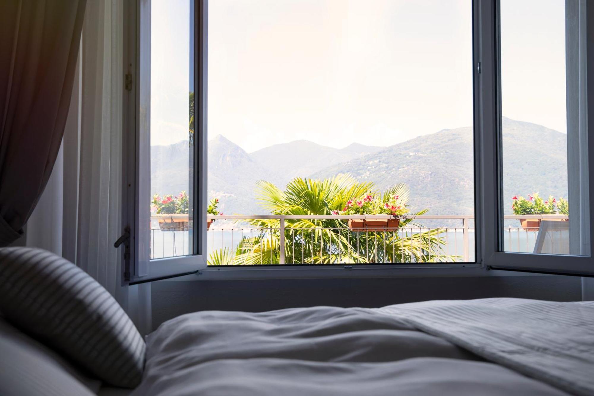 Charming Moment Di Villa Porta - Residenza Leonardo Луино Экстерьер фото